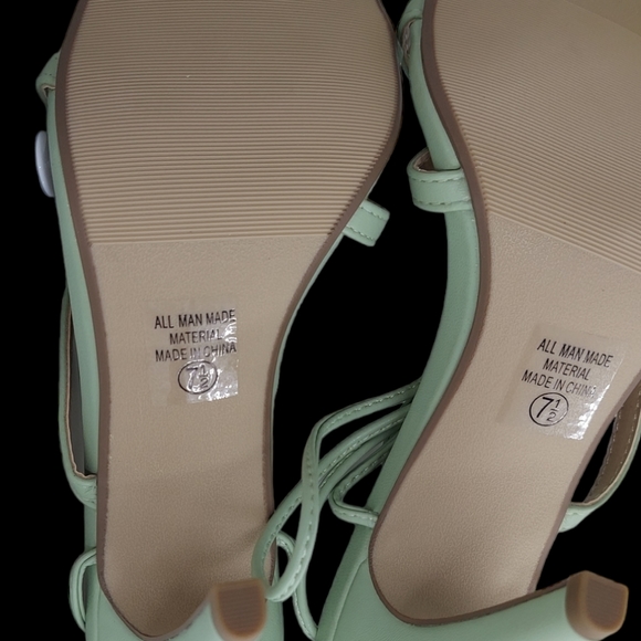 Cityclassified Light Green Heel Dress Sandals Women's Size 7 1/2 NWT - Picture 7 of 10